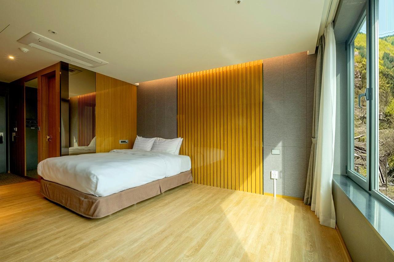 Jeongseon Intoraon Hotel Eksteriør bilde